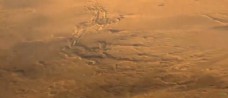 火星表面FlightovercratersandcanyonsonMars高清实拍视频素材