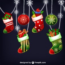 圣诞节精美卡通圣诞袜与吊球矢量素材