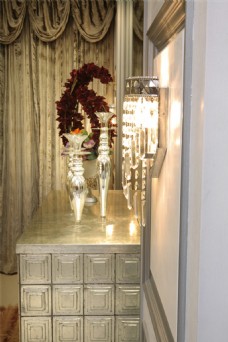 现代时尚客厅水晶壁灯室内装修效果图