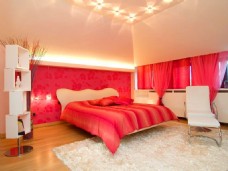 家装卧室红色家居婚房卧室布置装修效果图